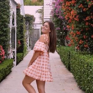 Meet your Posher, Grace